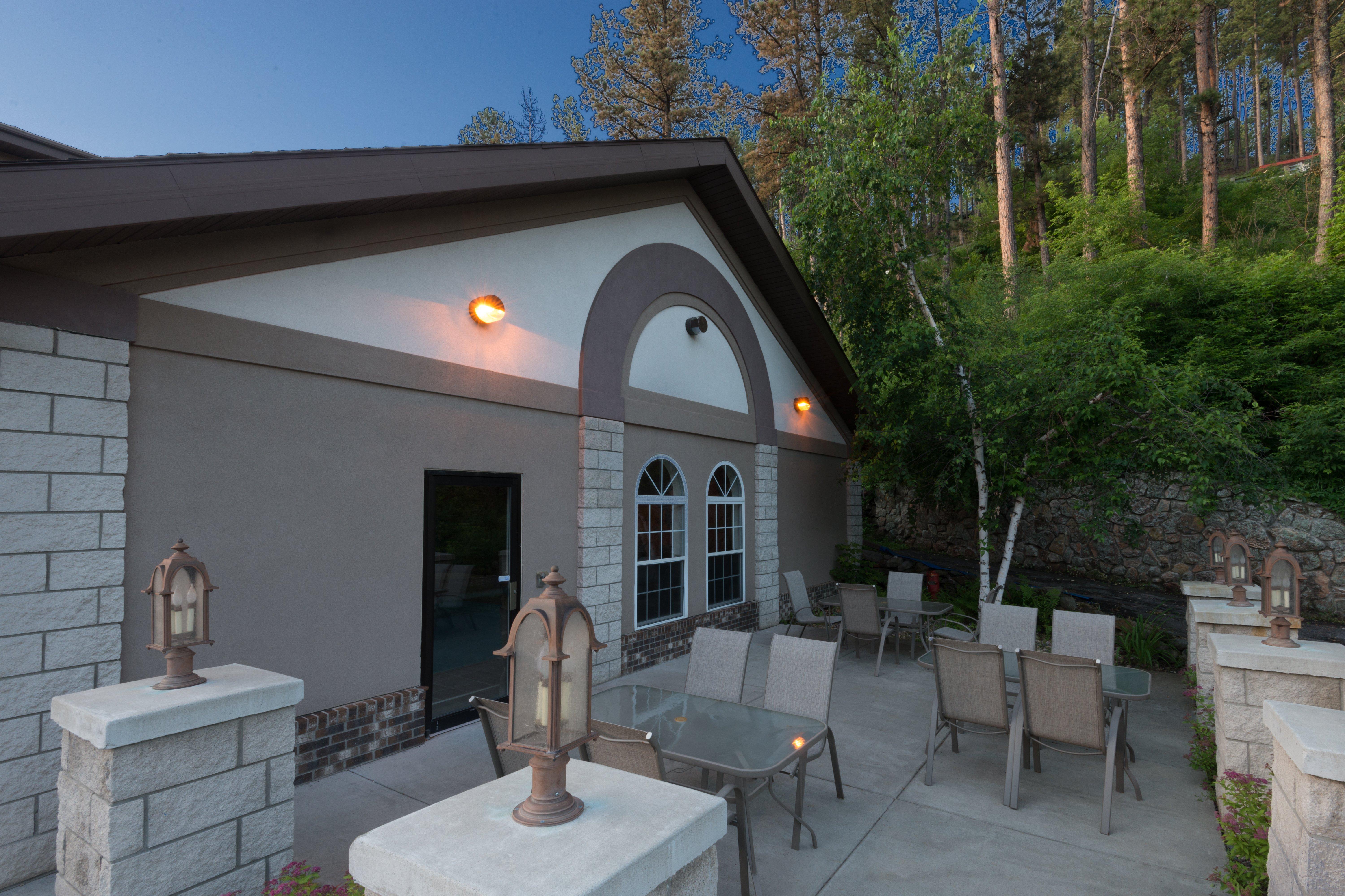 Comfort Inn & Suites Mt Rushmore Keystone Exterior photo