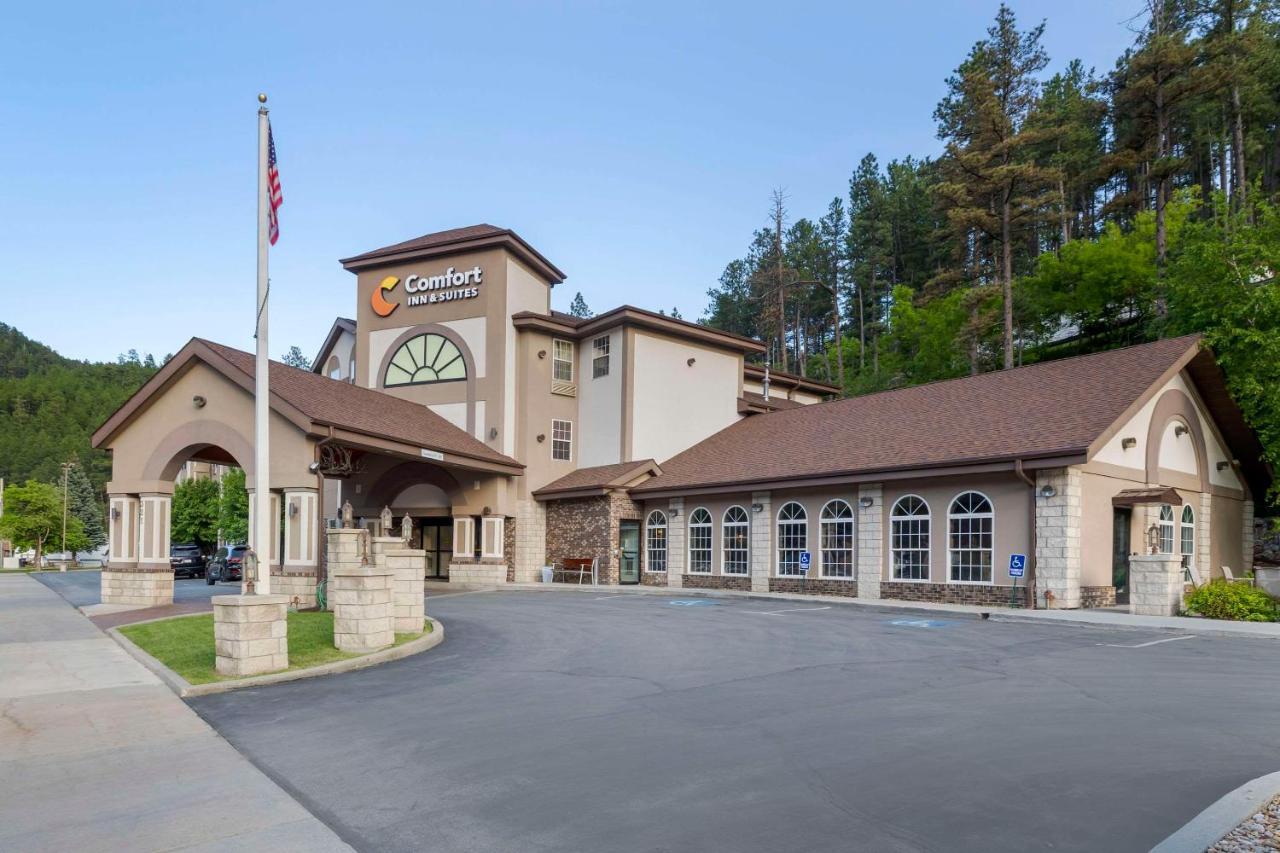Comfort Inn & Suites Mt Rushmore Keystone Exterior photo