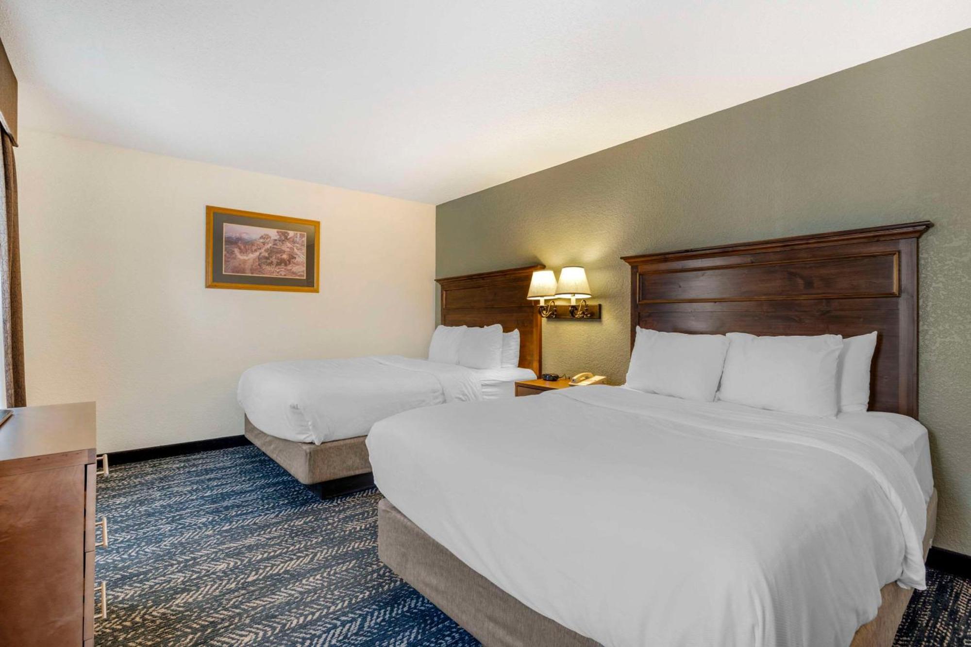Comfort Inn & Suites Mt Rushmore Keystone Exterior photo